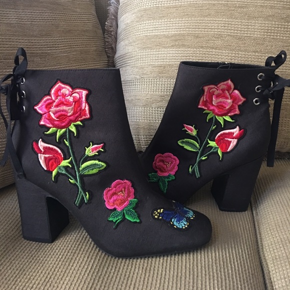 ASOS Shoes - Asos Black embroidered flowers and butterflies ankle boots block heel size 8